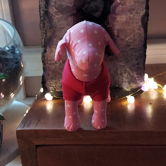 Free w/ the purchase of 2 or more items - Picture 4 of 5